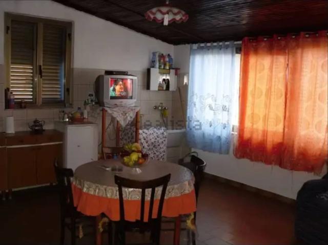 Appartamento in vendita di 180 m² in Via Fonte Vecchia