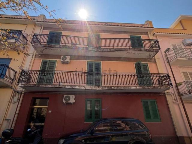 Appartamento in vendita di 180 m² in Via Felice Cavallotti, 9