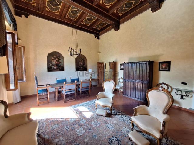 Appartamento in vendita di 180 m² in Via Franceschi, 7