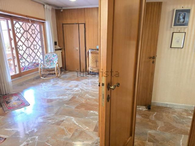 Appartamento in vendita di 180 m² in Via Lucio Elio Seiano, 80