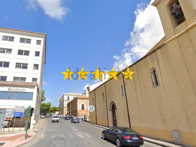 Appartamento in vendita di 180 m² in Via Ludovico Ariosto