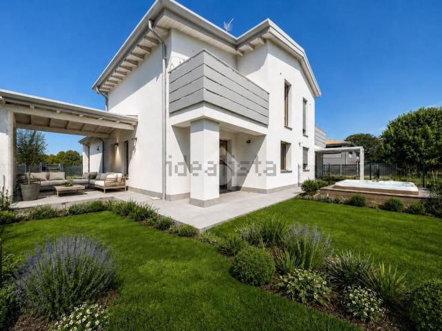 Appartamento in vendita di 180 m² in Via Ludovico Ariosto, 6