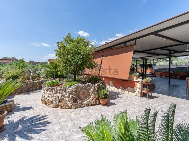 Appartamento in vendita di 180 m² in Via Montagnanello