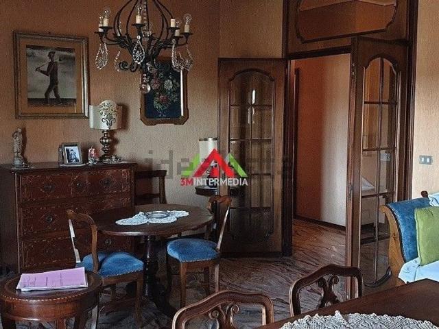 Appartamento in vendita di 180 m² in Via MONTEVECCHIO
