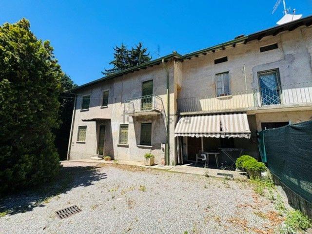 Appartamento in vendita di 180 m² in Via Monte Rosa