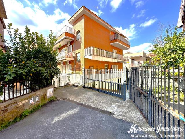 Appartamento in vendita di 180 m² in Via Montignoso