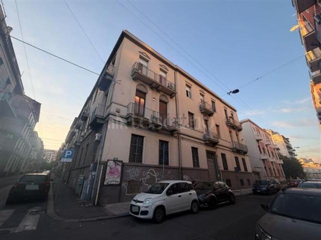 Appartamento in vendita di 180 m² in Via Macallè