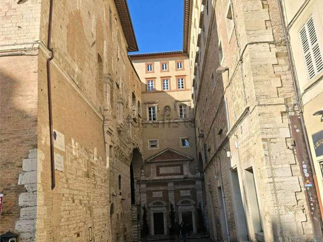 Appartamento in vendita di 180 m² in Via Maestà delle Volte