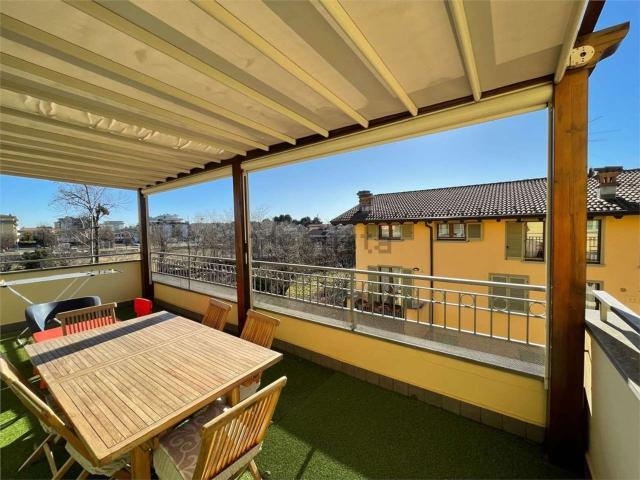 Appartamento in vendita di 180 m² in Via Marco Polo, 25