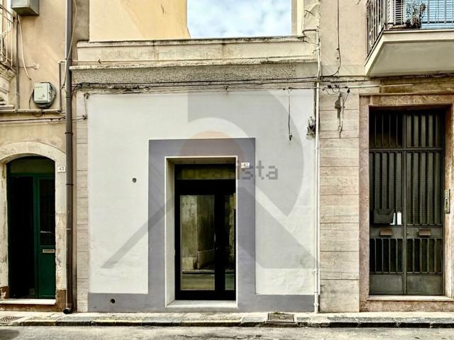Appartamento in vendita di 180 m² in Via Megara, 41