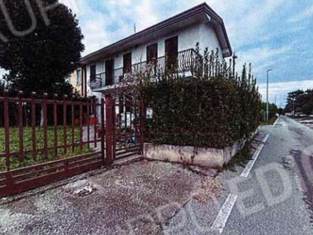 Appartamento in vendita di 180 m² in Via Sabbioni, 22