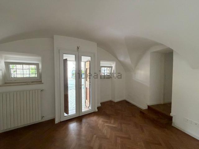 Appartamento in vendita di 180 m² in Via San Nicola