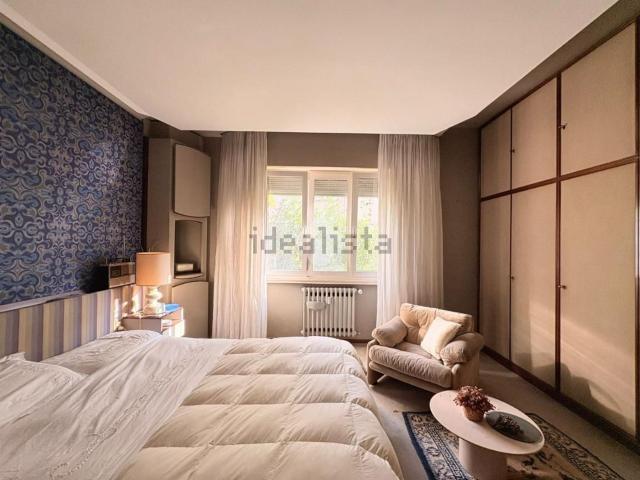 Appartamento in vendita di 180 m² in Via San Francesco D&apos Assisi, 11