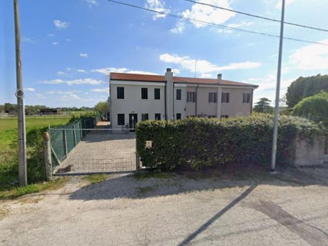 Appartamento in vendita di 180 m² in Via Santa Maura