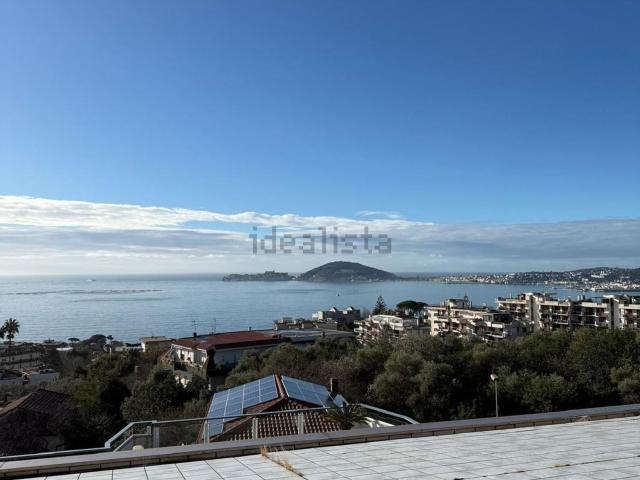 Appartamento in vendita di 180 m² in Via Santa Maria la Noce