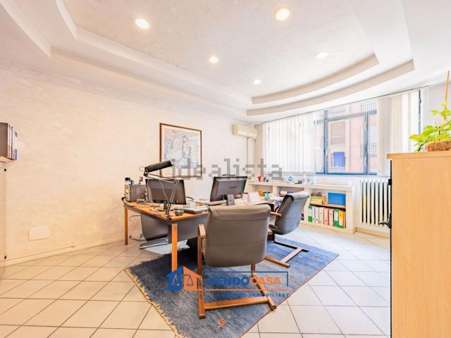 Appartamento in vendita di 180 m² in Via Serrano, 14