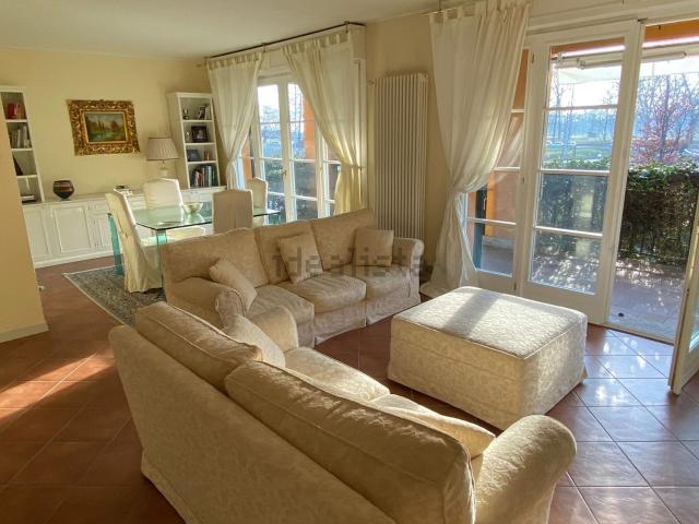 Appartamento in vendita di 180 m² in Via suno, 10
