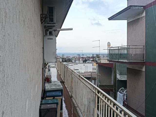 Appartamento in vendita di 180 m² in Via P. G. Zingaropoli, 243