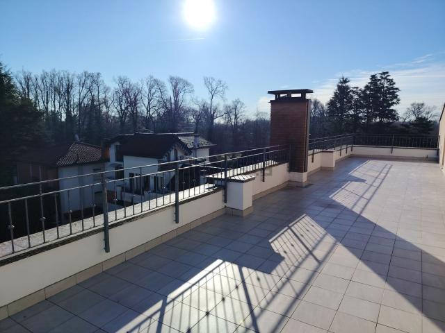 Appartamento in vendita di 180 m² in Via Po