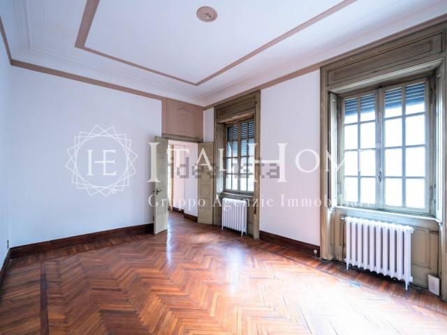 Appartamento in vendita di 180 m² in Via Pignolo, 70