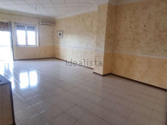 Appartamento in vendita di 180 m² in Via Plebiscito