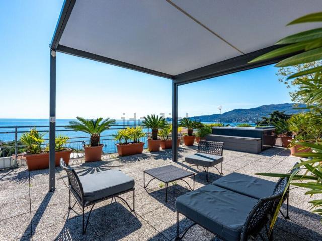 Appartamento in vendita di 180 m² in Via Privata Primavera, 1