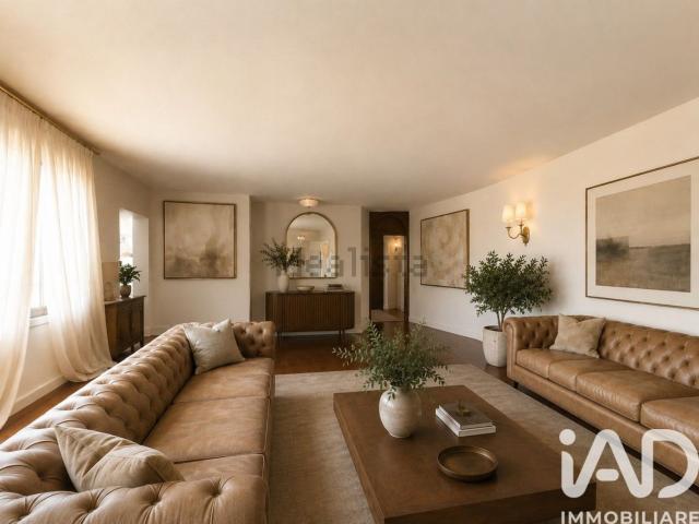 Appartamento in vendita di 180 m² in Via Roma