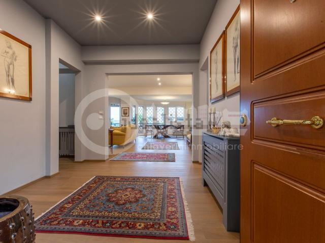 Appartamento in vendita di 180 m² in Via Riccardo Forster, 127