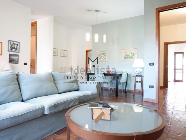 Appartamento in vendita di 180 m² in Via Taverna Campanile, 27