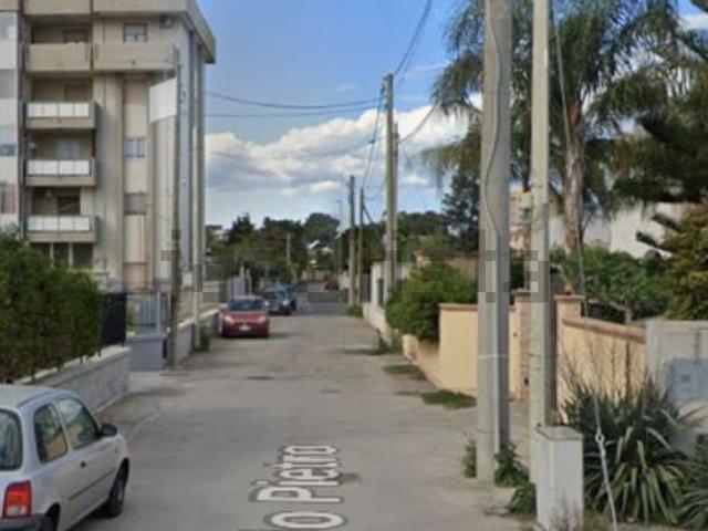 Appartamento in vendita di 180 m² in Via Valdo Pietro