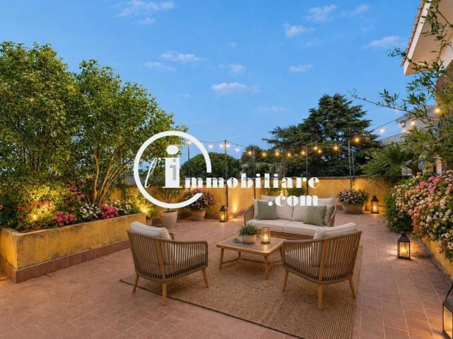 Appartamento in vendita di 180 m² in Via Vasanello, 11