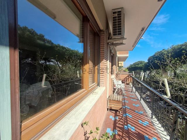 Appartamento in vendita di 180 m² in Via Vittore Carpaccio