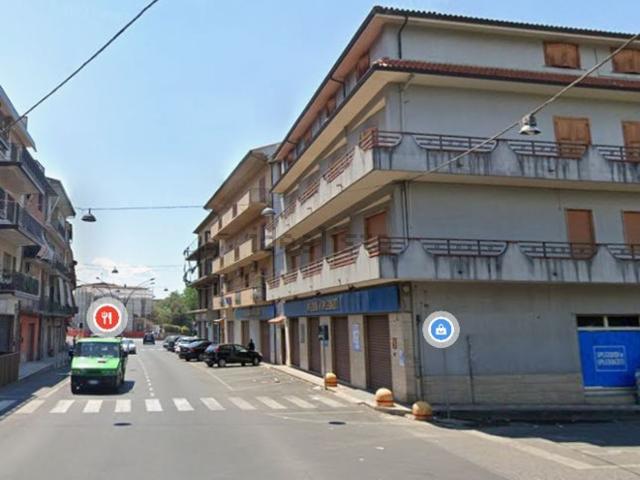 Appartamento in vendita di 180 m² in Via Vittorio Veneto