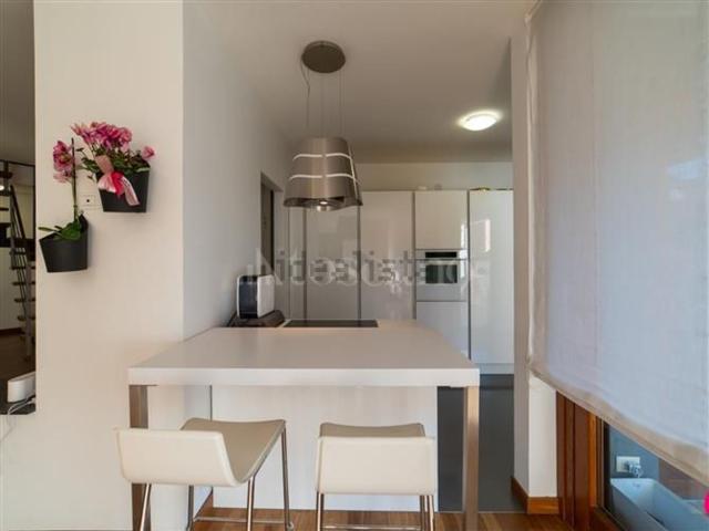 Appartamento in vendita di 180 m² in Via Vincenzo Manzini