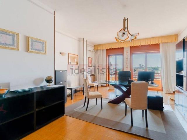 Appartamento in vendita di 180 m² in Via Zara, 17