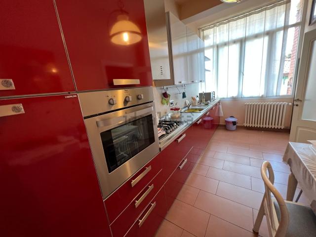 Appartamento in vendita di 180 m² in Viale amendola