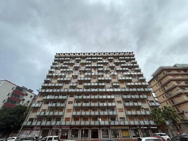 Appartamento in vendita di 180 m² in Viale delle Alpi, 52