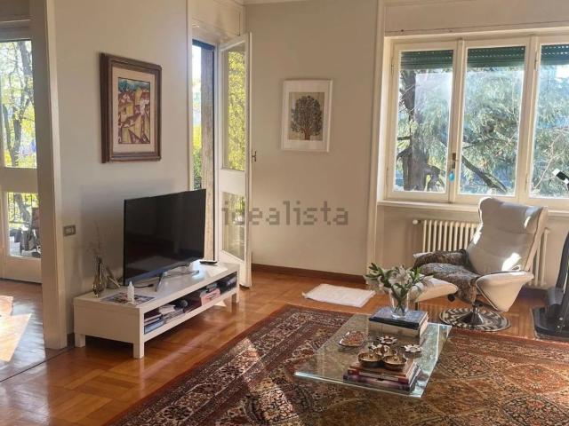 Appartamento in vendita di 180 m² in Viale Duilio, 8