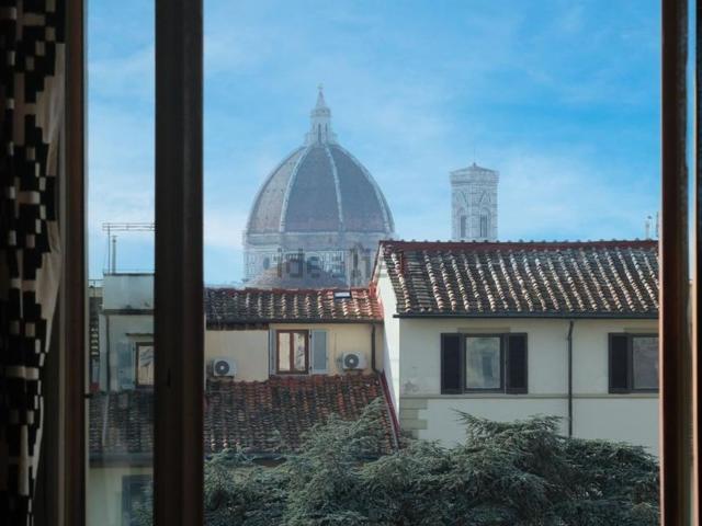 Appartamento in vendita di 180 m² in Viale Giacomo Matteotti