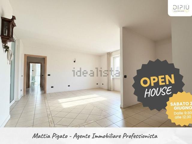 Appartamento in vendita di 180 m² in Vicolo della Campana, 20