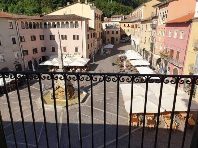 Appartamento in vendita di 180 m² in Borgo Nuovo, 11