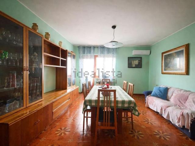 Appartamento in vendita di 180 m² in Contrada Villa Elce, 32