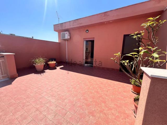 Appartamento in vendita di 180 m² in Corso Umberto I, 536