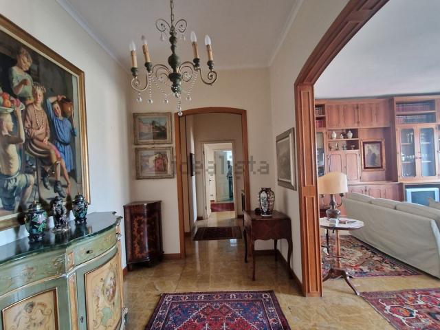 Appartamento in vendita di 180 m² in Corso Italia, 35