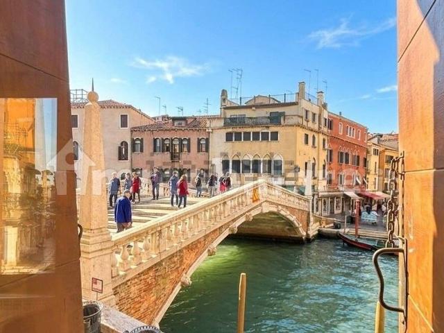 Appartamento in vendita di 180 m² in Fondamenta Cannaregio