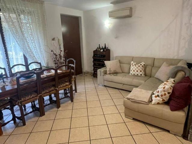 Appartamento in vendita di 180 m² in Largo Dosso Ducale
