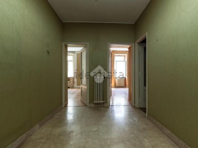 Appartamento in vendita di 180 m² in Piazza Facta, 8