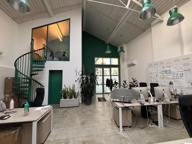 Appartamento in vendita di 180 m² in Piazza Francesco Durante, 24