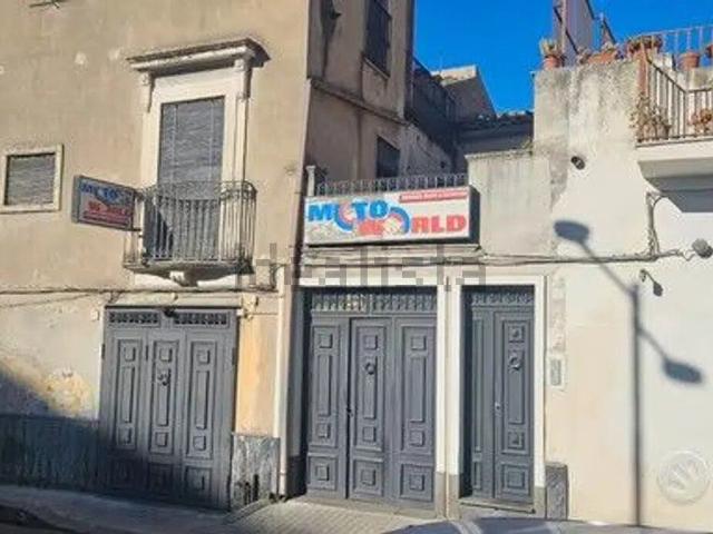 Appartamento in vendita di 180 m² in Piazza San Francesco di Paola