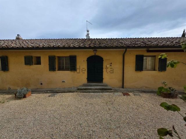 Appartamento in vendita di 180 m² in Strada Chiantigiana